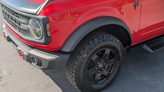 2023 Ford Bronco Base Advanced