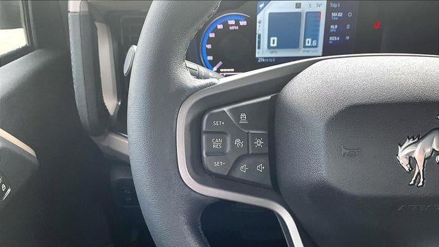 2023 Ford Bronco Base Advanced