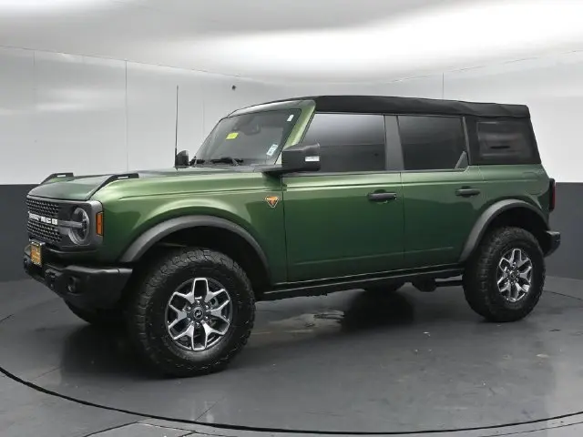 2023 Ford Bronco - $44,950