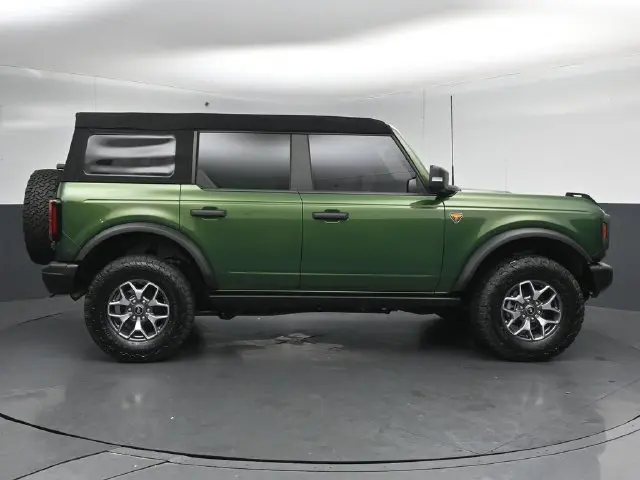 2023 Ford Bronco - $44,950