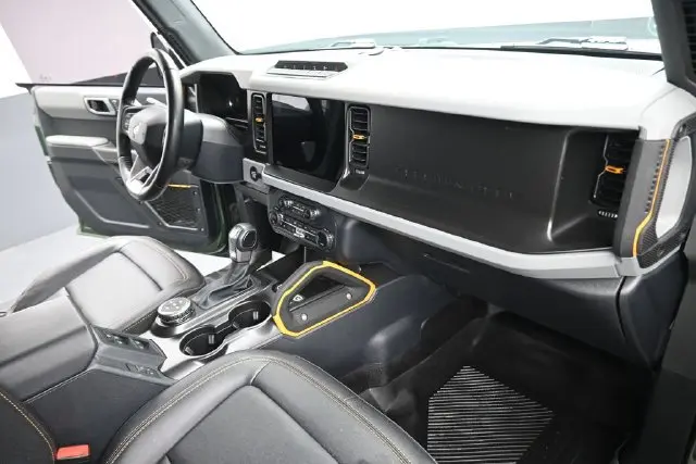2023 Ford Bronco - $44,950