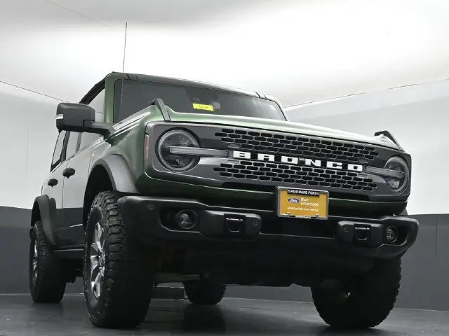 2023 Ford Bronco - $44,950