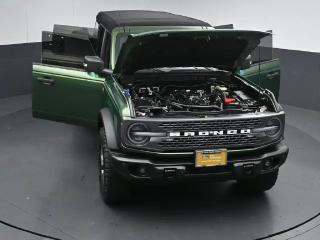 2023 Ford Bronco - $44,950