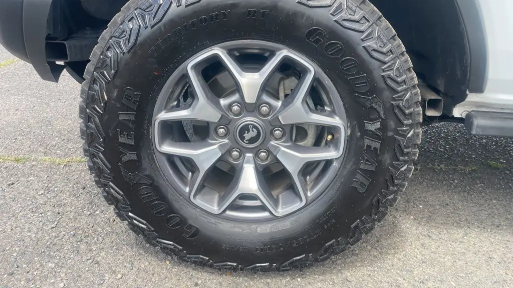 2023 Ford Bronco Base Advanced