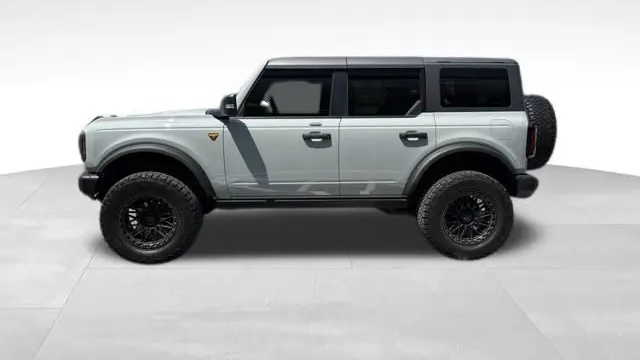 2023 Ford Bronco Base Advanced