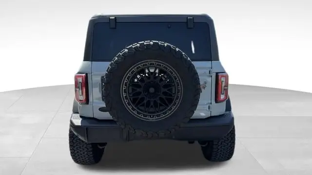 2023 Ford Bronco Base Advanced