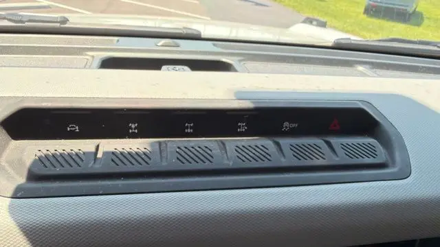 2023 Ford Bronco Base Advanced