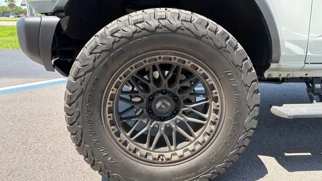 2023 Ford Bronco Base Advanced