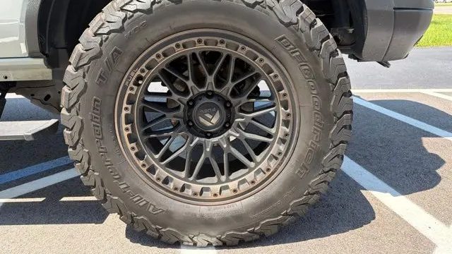 2023 Ford Bronco Base Advanced