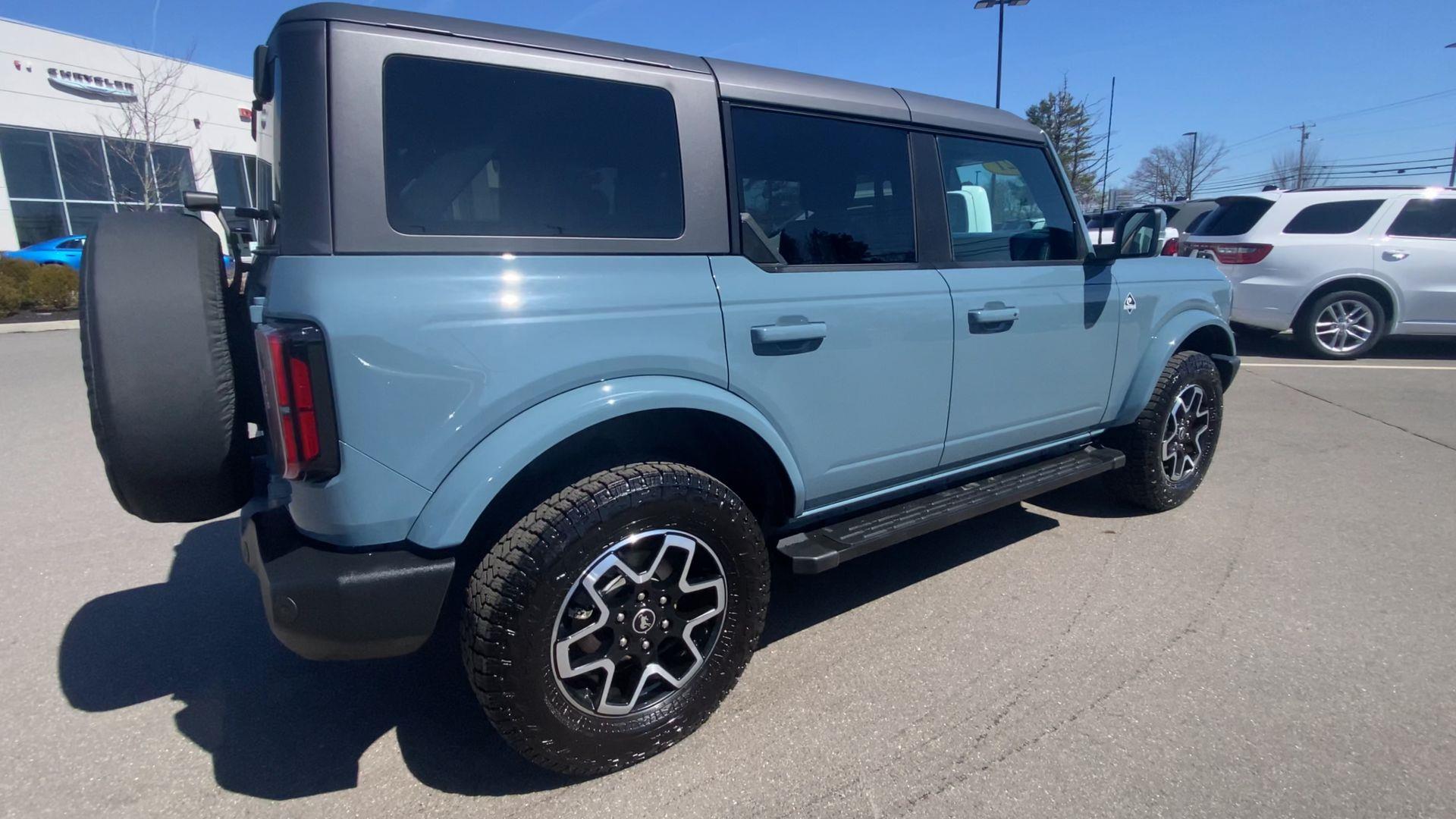 2021 Ford Bronco Outer Banks Advanced