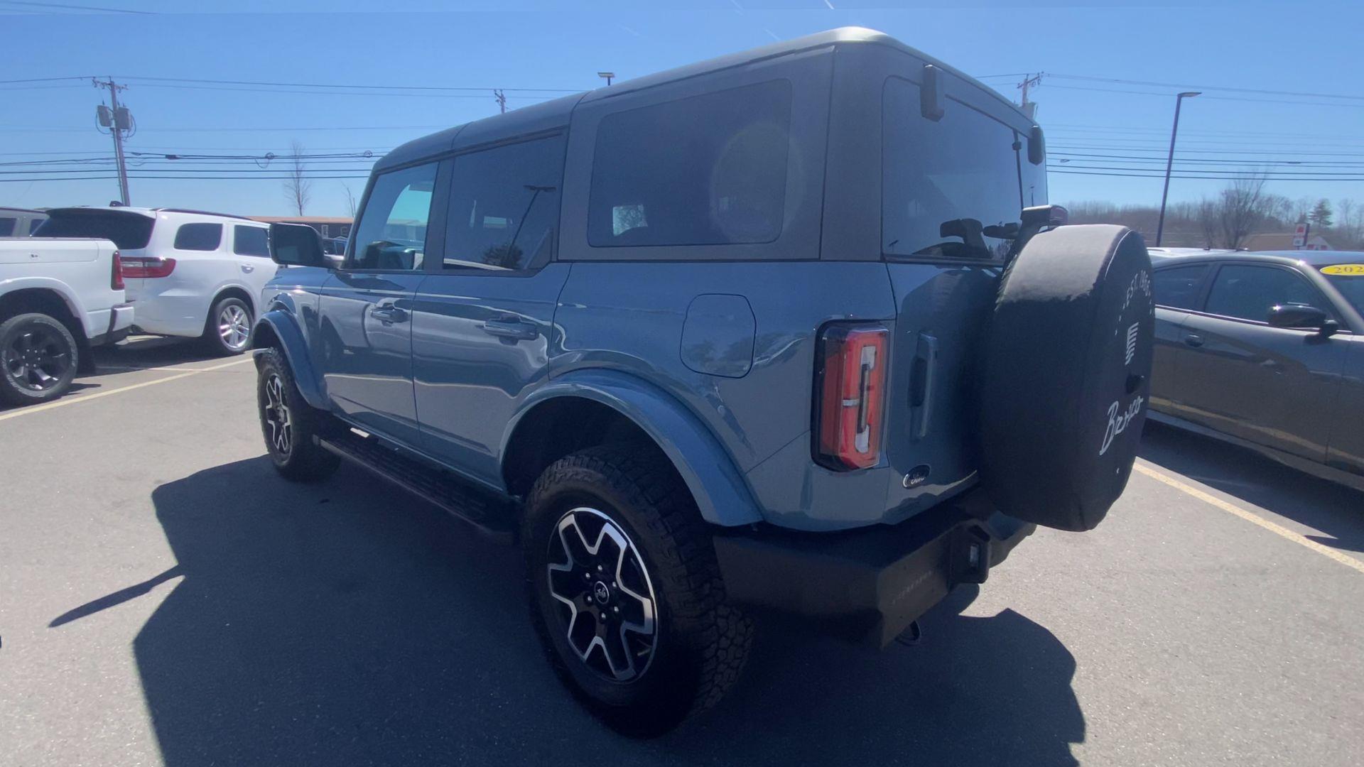 2021 Ford Bronco Outer Banks Advanced