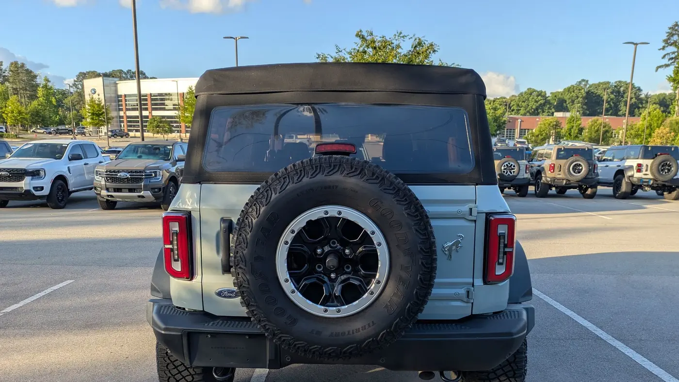 2022 Ford Bronco Base Advanced