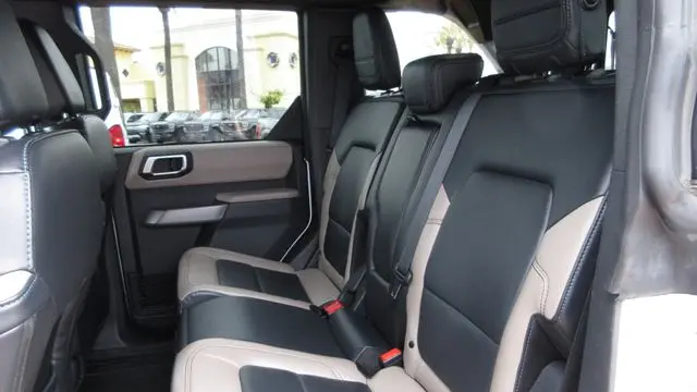 2022 Ford Bronco Badlands Advanced