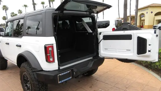 2022 Ford Bronco Badlands Advanced