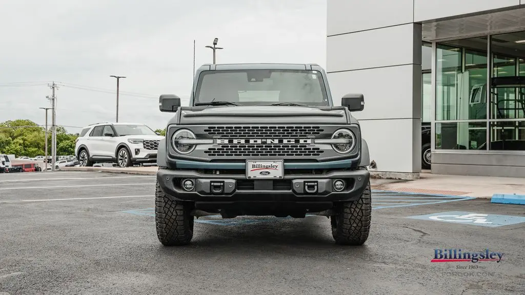 2022 Ford Bronco Base Advanced