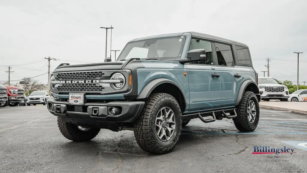 2022 Ford Bronco Base Advanced