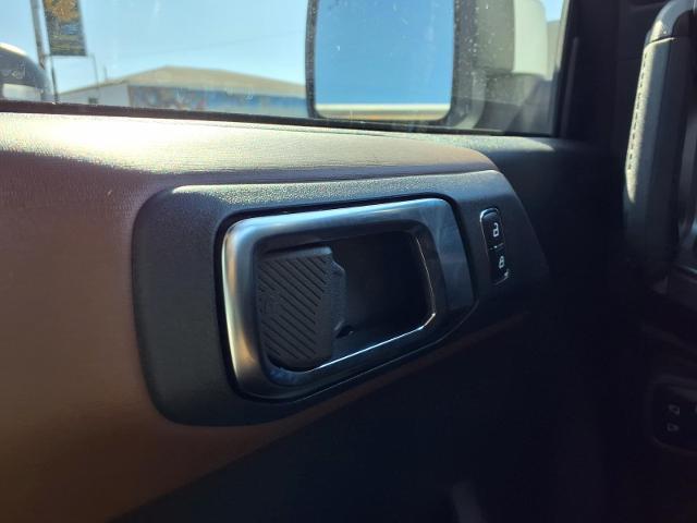 2023 Ford Bronco - $35,900
