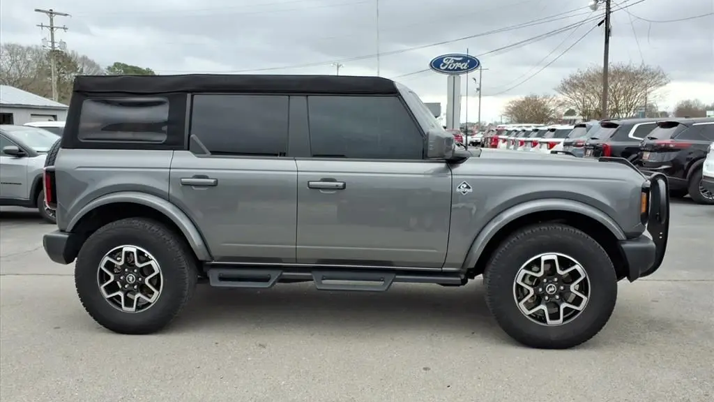 2023 Ford Bronco Outer Banks Advanced