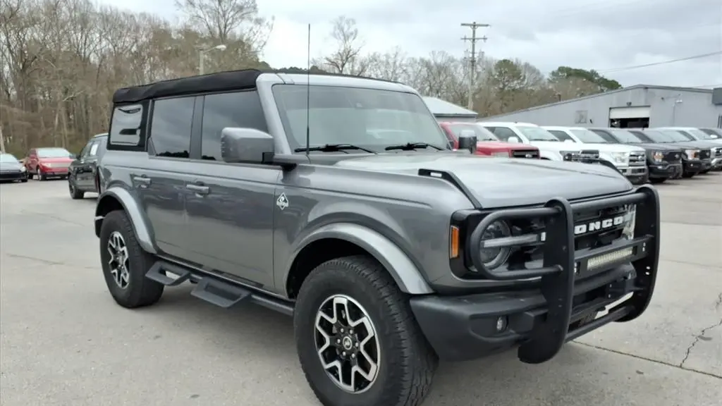 2023 Ford Bronco Outer Banks Advanced