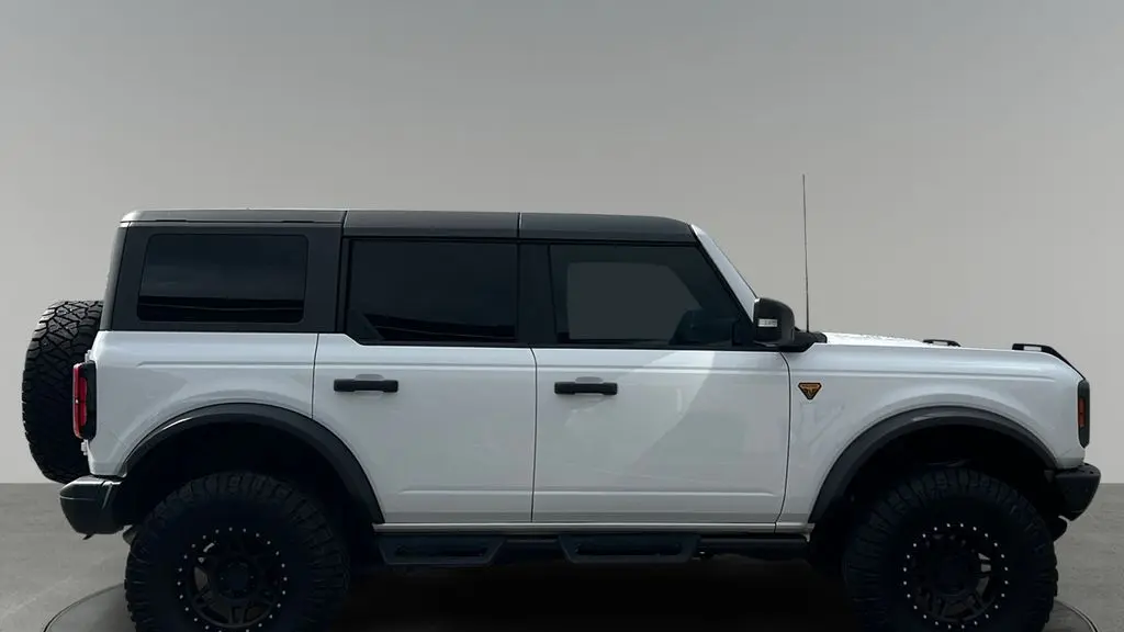 2023 Ford Bronco Base Advanced