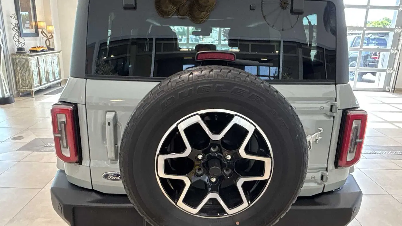 2023 Ford Bronco Badlands Advanced