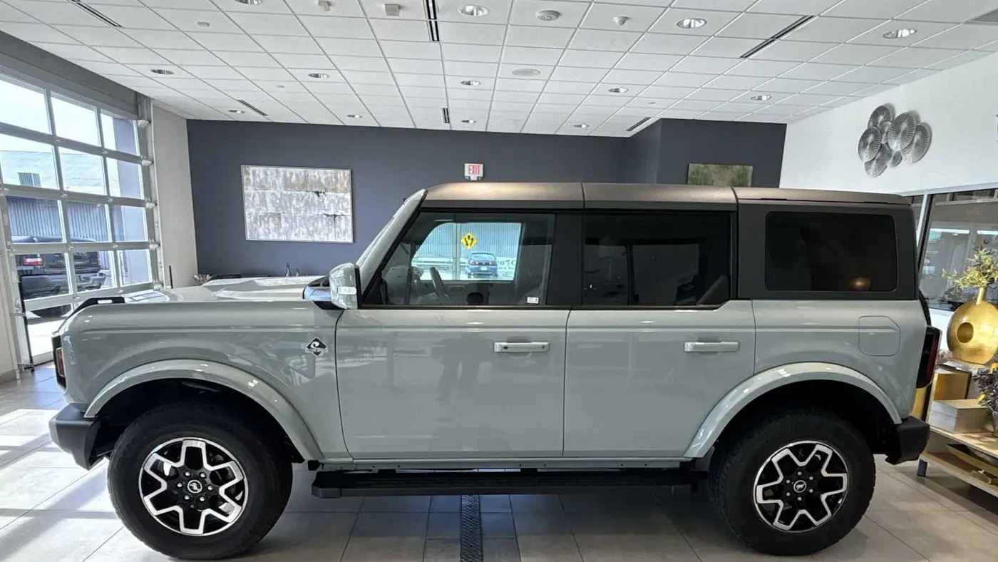 2023 Ford Bronco Badlands Advanced