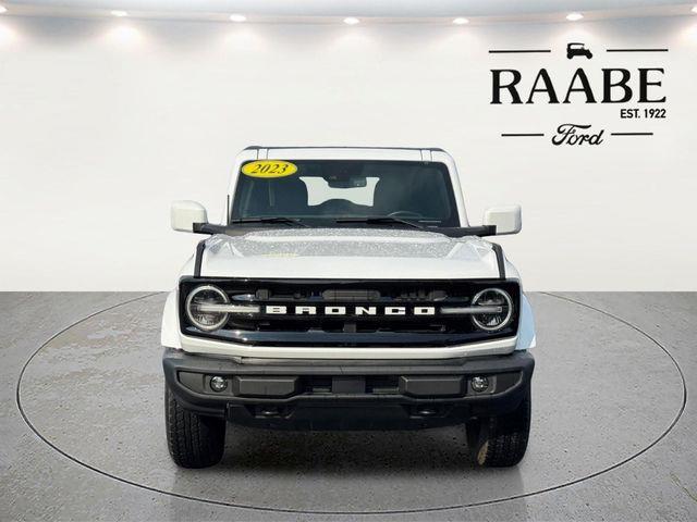 2023 Ford Bronco Badlands Advanced — photo 1 of 12
