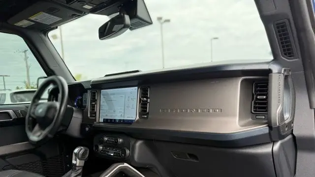 2021 Ford Bronco First Edition Advanced