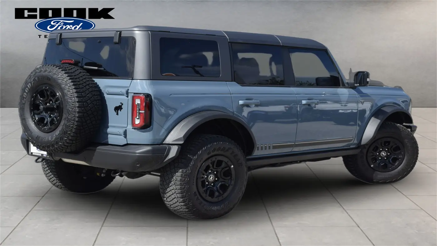 2021 Ford Bronco First Edition Advanced