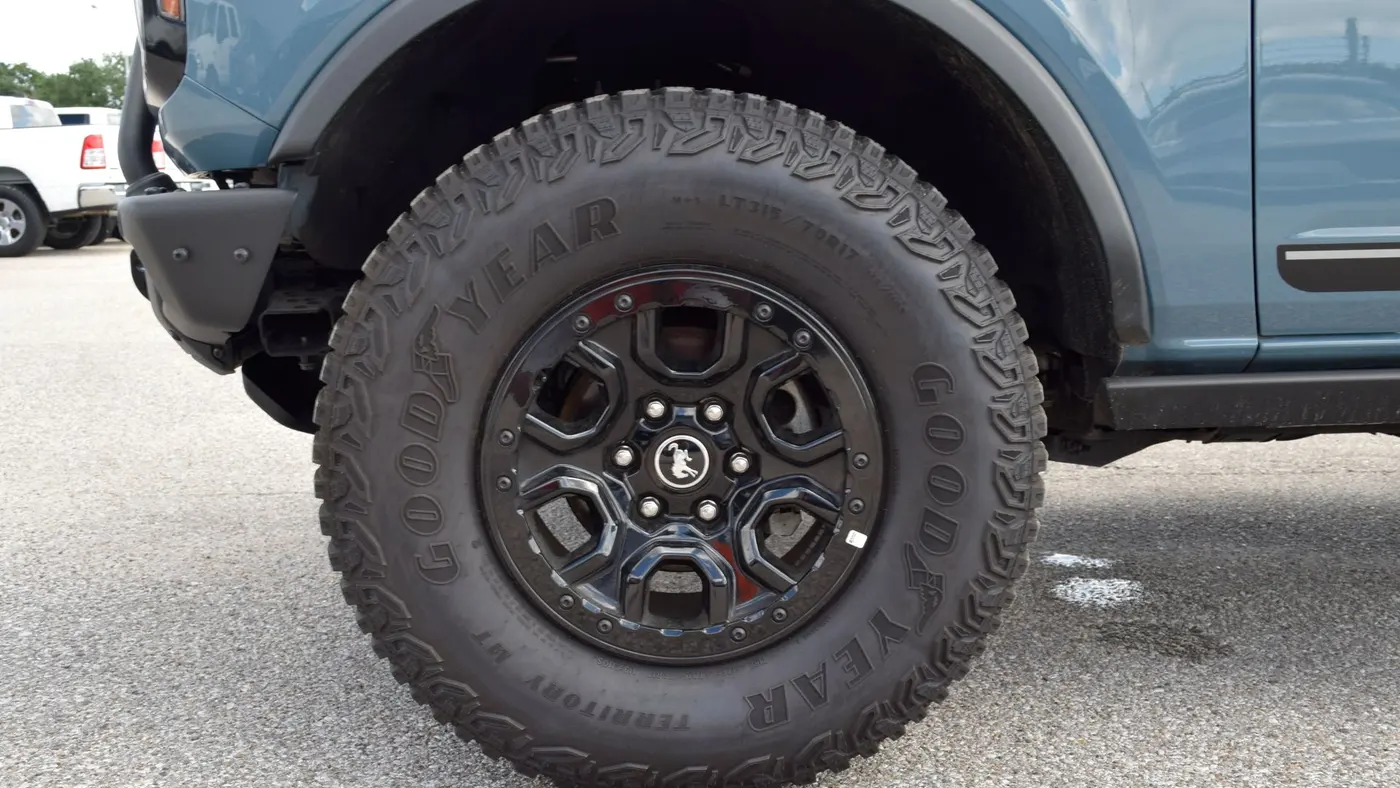 2021 Ford Bronco First Edition Advanced