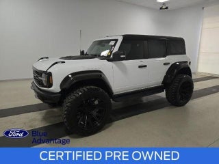 2022 Ford Bronco with Oxford White Exterior