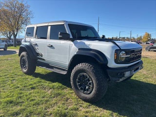 2023 Ford Bronco with Oxford White Exterior
