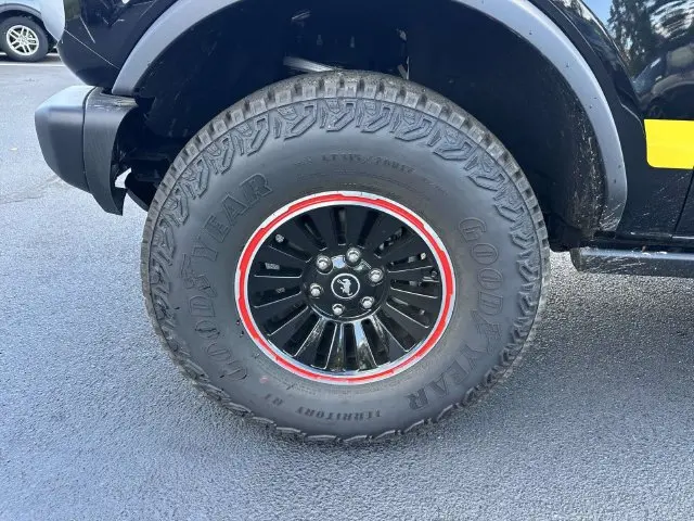2025 Ford Bronco - $54,538