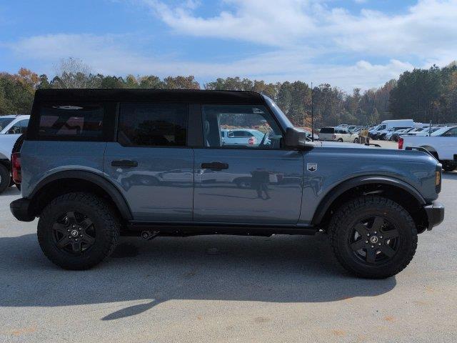 2025 Ford Bronco - $41,942