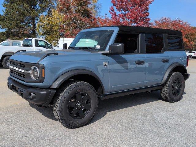 2025 Ford Bronco - $41,942