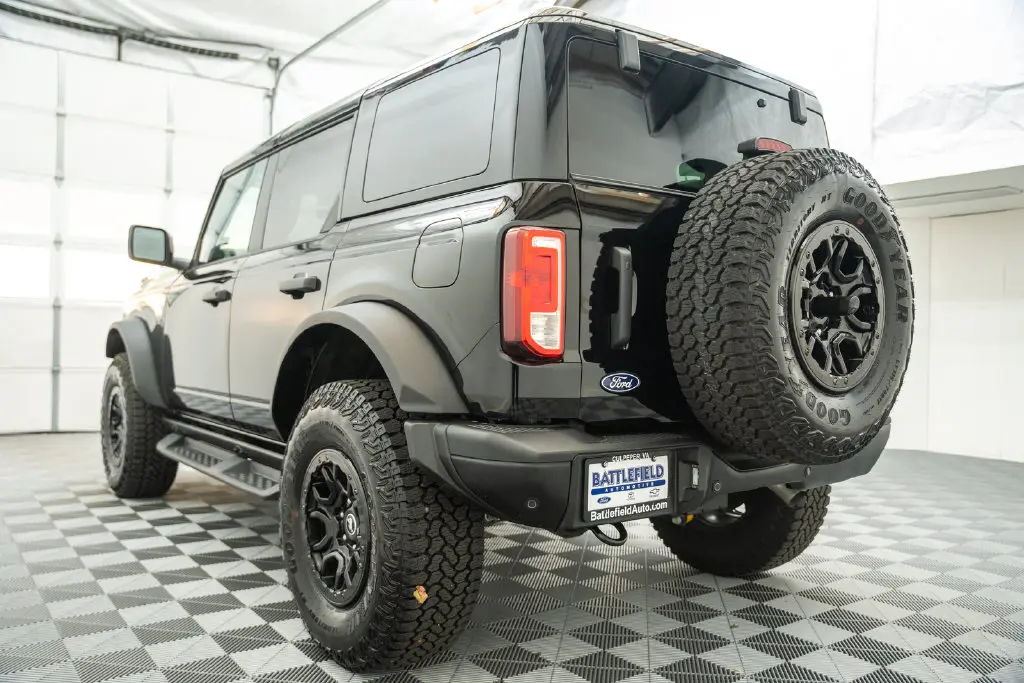 2026 Ford Bronco - $48,000