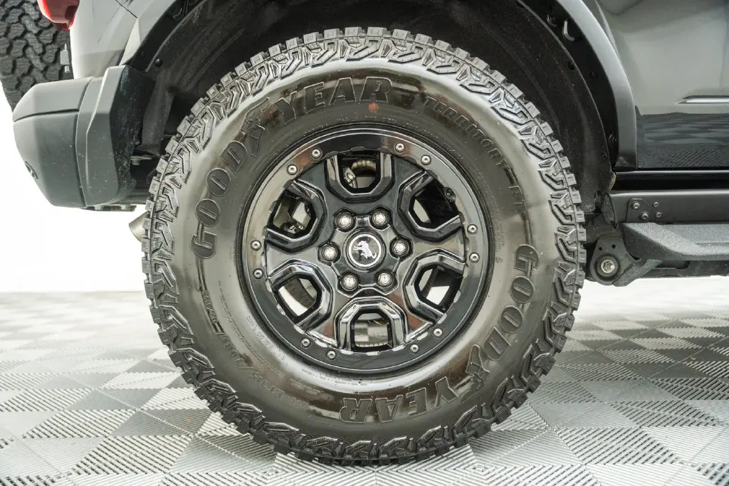 2026 Ford Bronco - $48,000