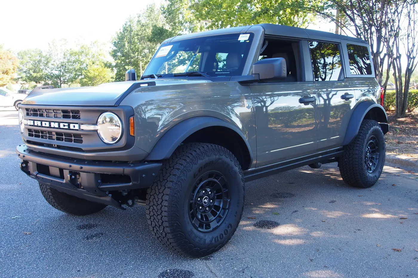 2026 Ford Bronco - $45,981
