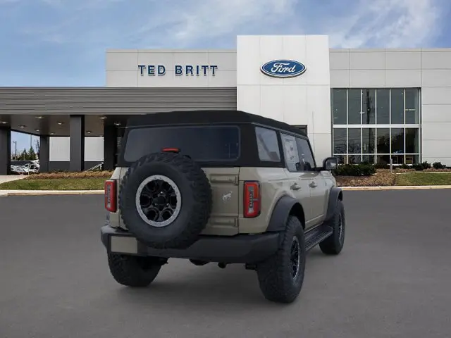 2025 Ford Bronco - $46,001