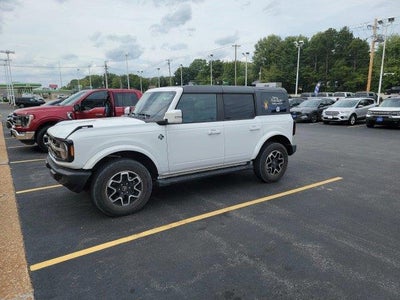2024 Ford Bronco 4X4 Outer Banks 4DR SUV