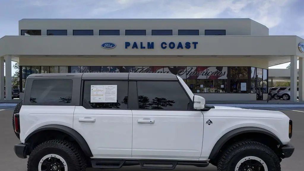 2024 Ford Bronco Outer Banks