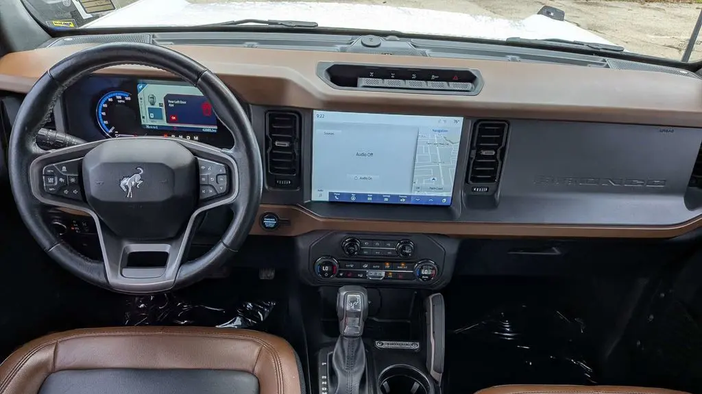 2024 Ford Bronco Outer Banks