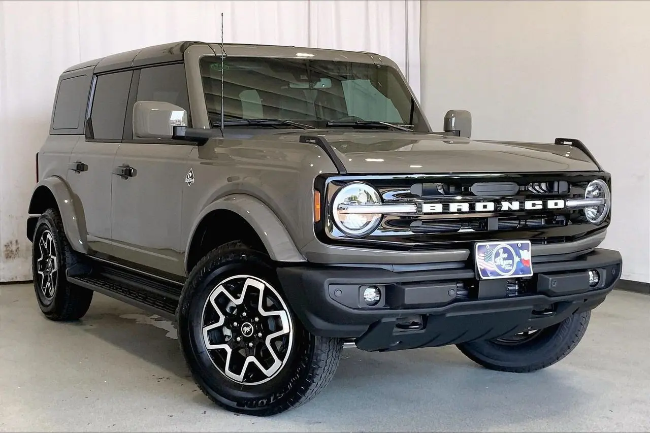 2026 Ford Bronco - $47,991