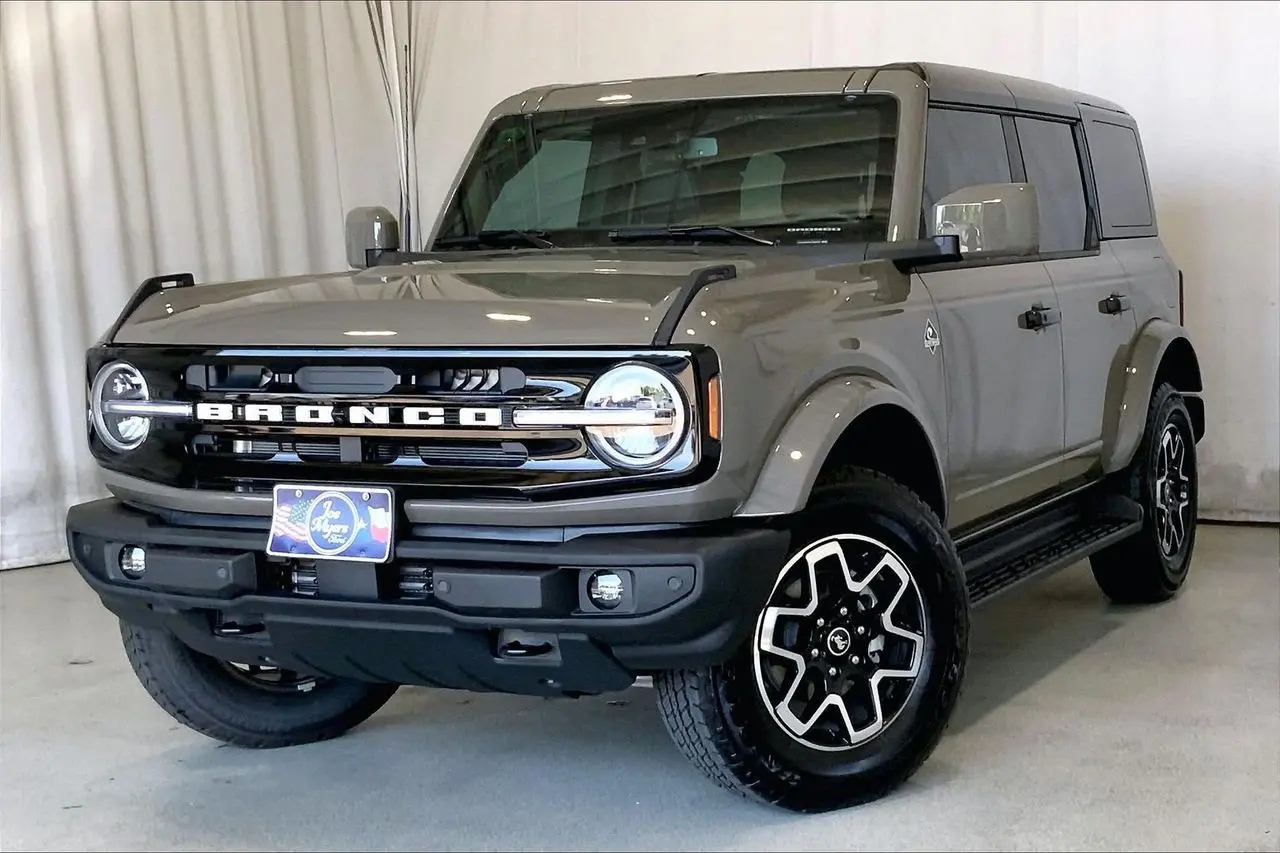 2026 Ford Bronco - $47,991