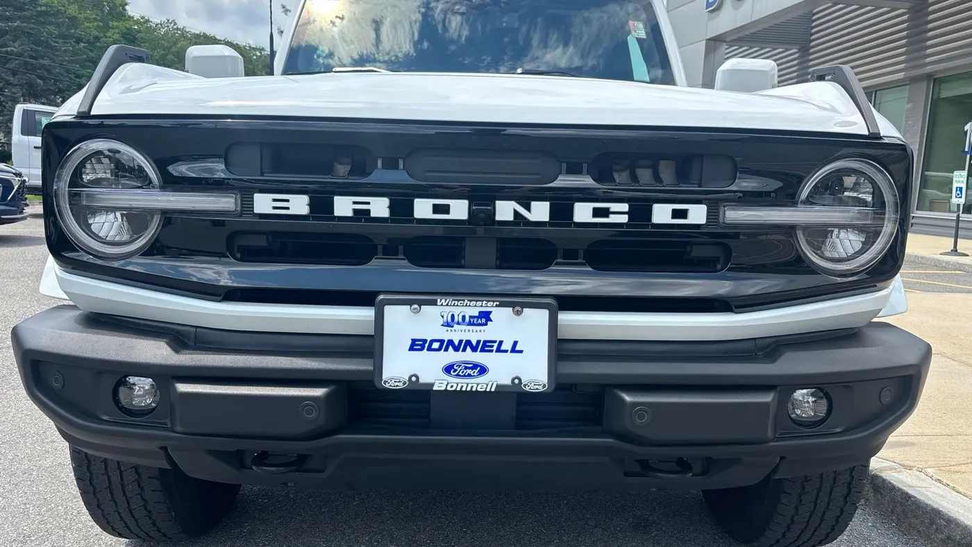 2024 Ford Bronco Outer Banks