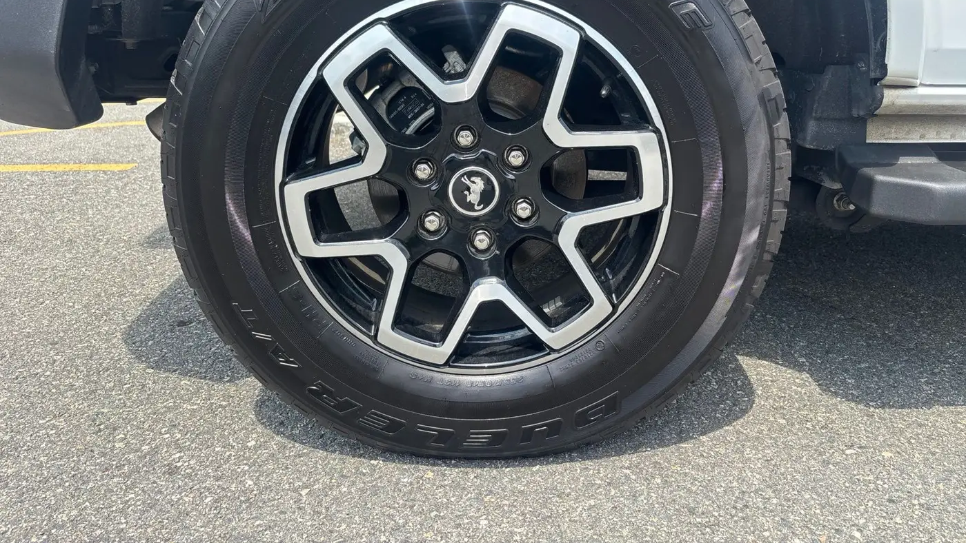 2024 Ford Bronco Outer Banks