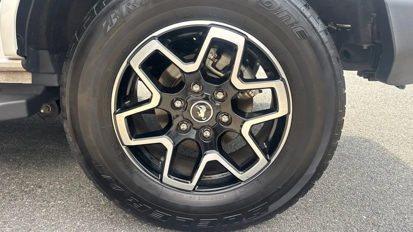 2024 Ford Bronco Outer Banks
