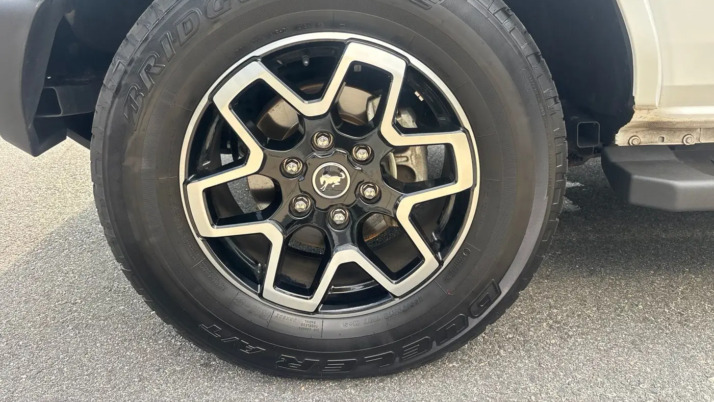 2024 Ford Bronco Outer Banks