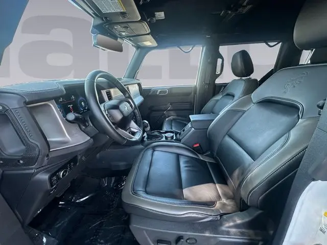 2025 Ford Bronco - $48,700