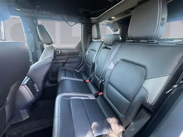 2025 Ford Bronco - $48,700